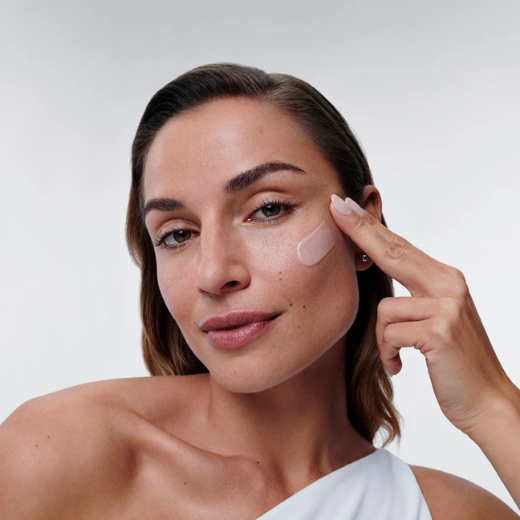 The Award-Winning Serum You Need in Your Cabinet: ALASTIN Restorative Skin Complex