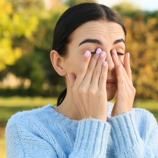 It’s Allergy Season! Here’s What It’ll Do to Your Skin