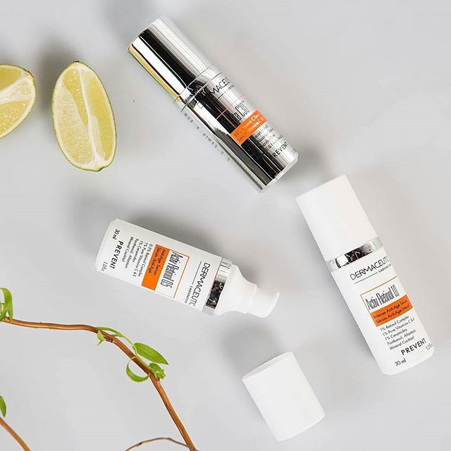 Difference Between Cosmetics vs. Cosmeceuticals: What To Use