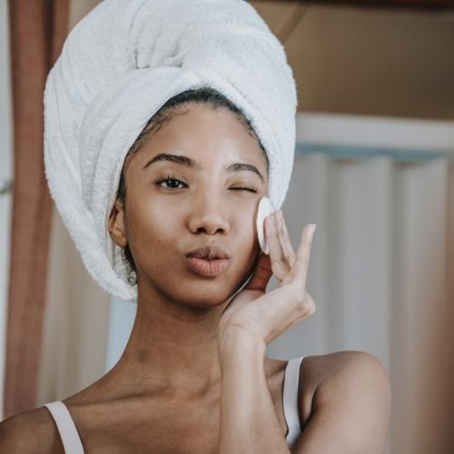 Why Should You Choose Non-Comedogenic Skincare?