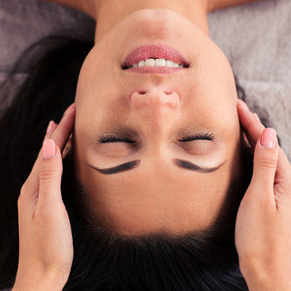 Why You Need to Incorporate a Facial Serum Into Your Routine