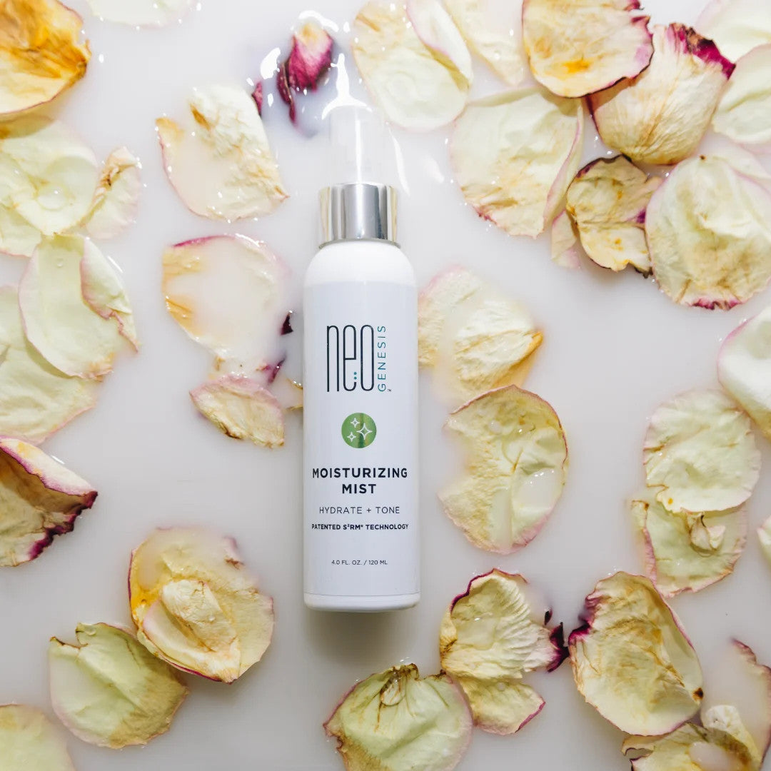 NeoGenesis Moisturizing Mist in Milk and Rose Bath