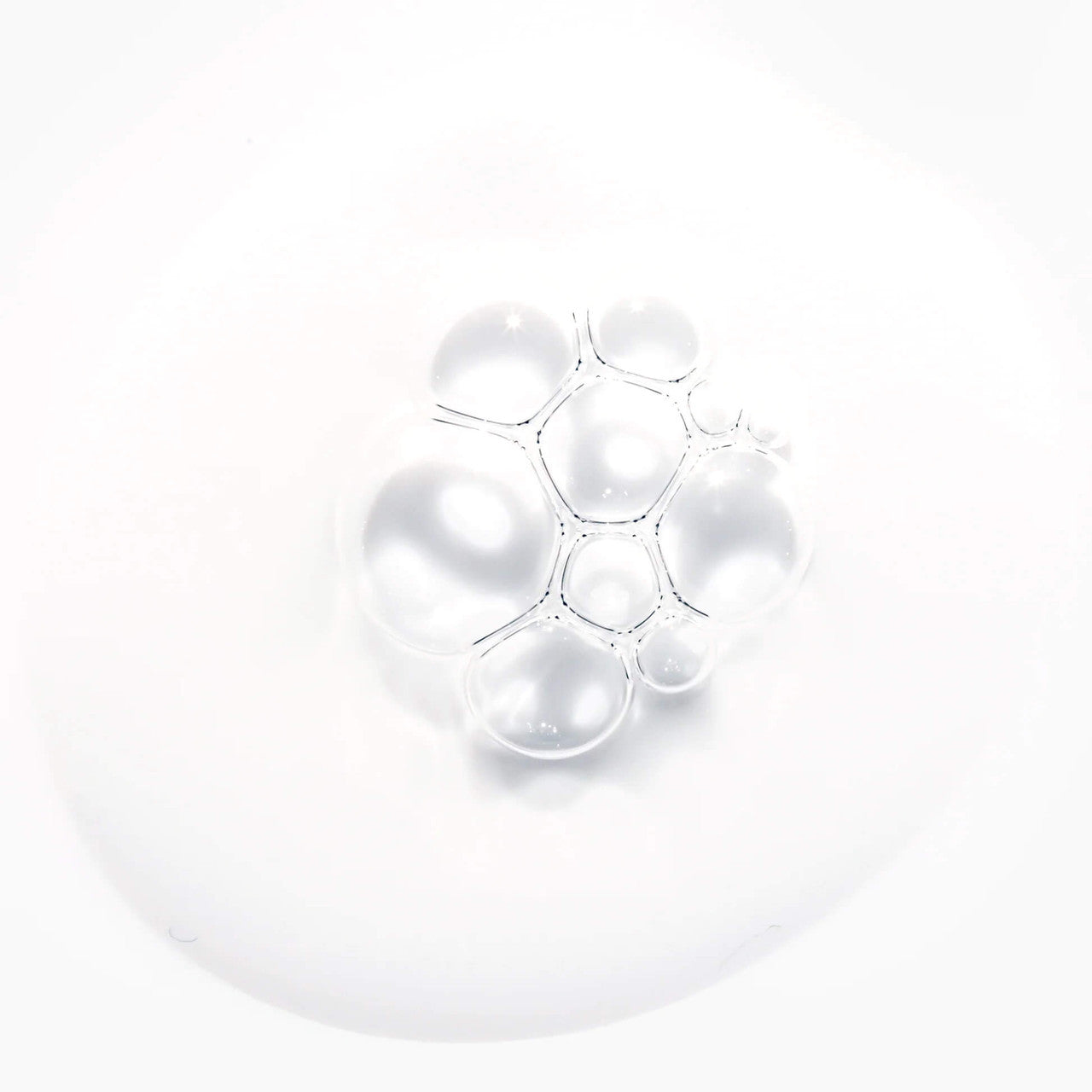 AlumierMD EverActive C&E + Peptide - Skin Elite - texture