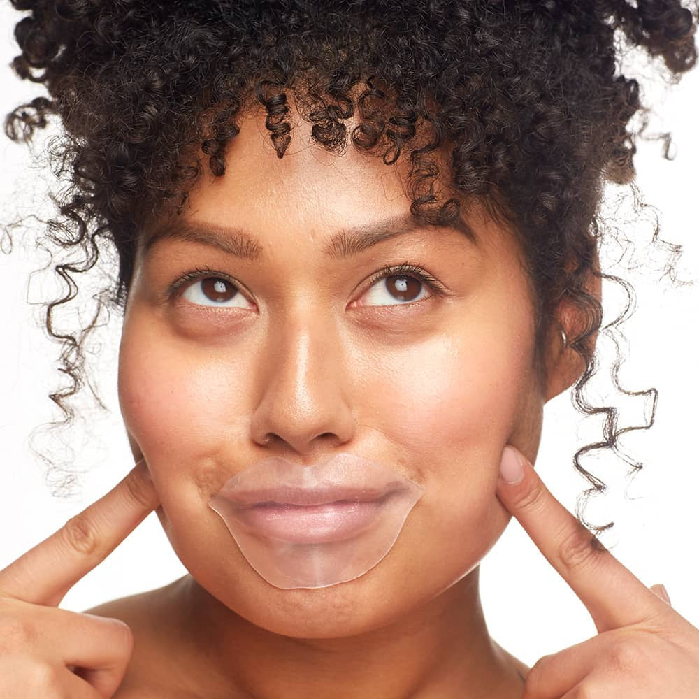 Patchology FlashPatch® Hydrating Lip Gels - SkinElite - lifestyle