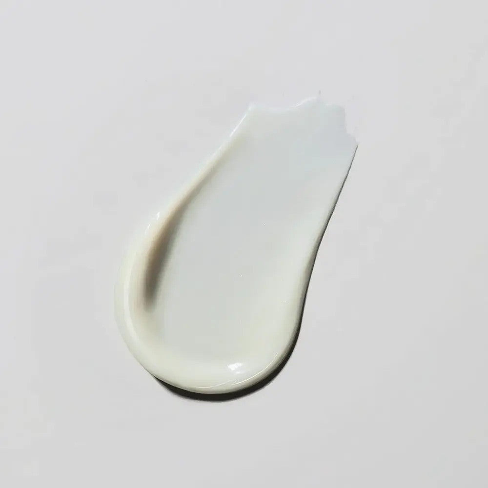 Obagi360 Retinol 1.0 - 1 fl oz texture