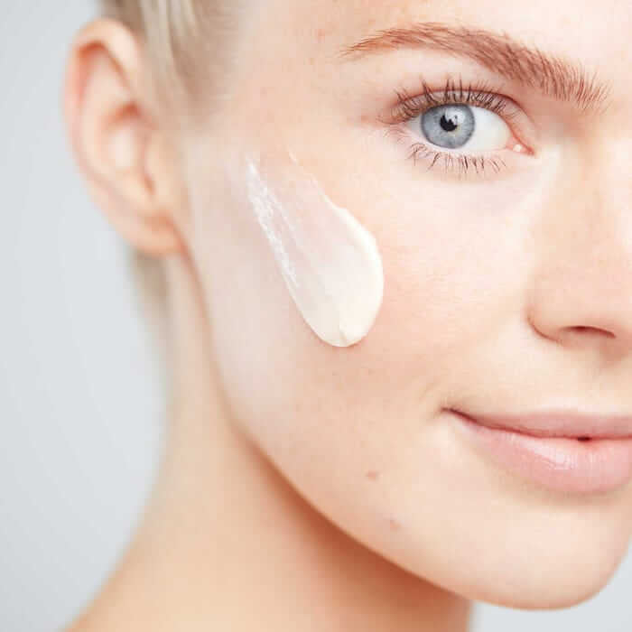 Elemis Papaya Enzyme Peel 1.6 fl oz - SkinElite - lifestyle 1