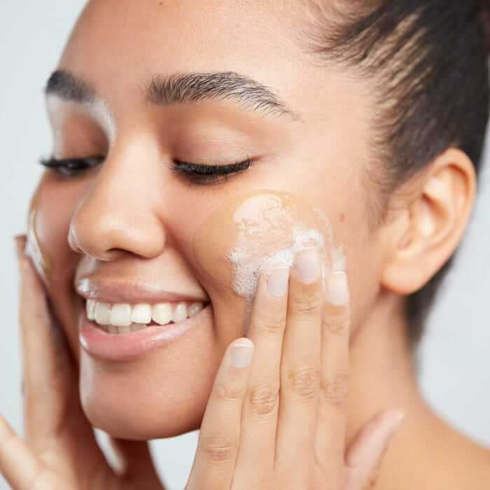 Elemis Superfood Facial Wash 6.7 fl oz - SkinElite - lifestyle