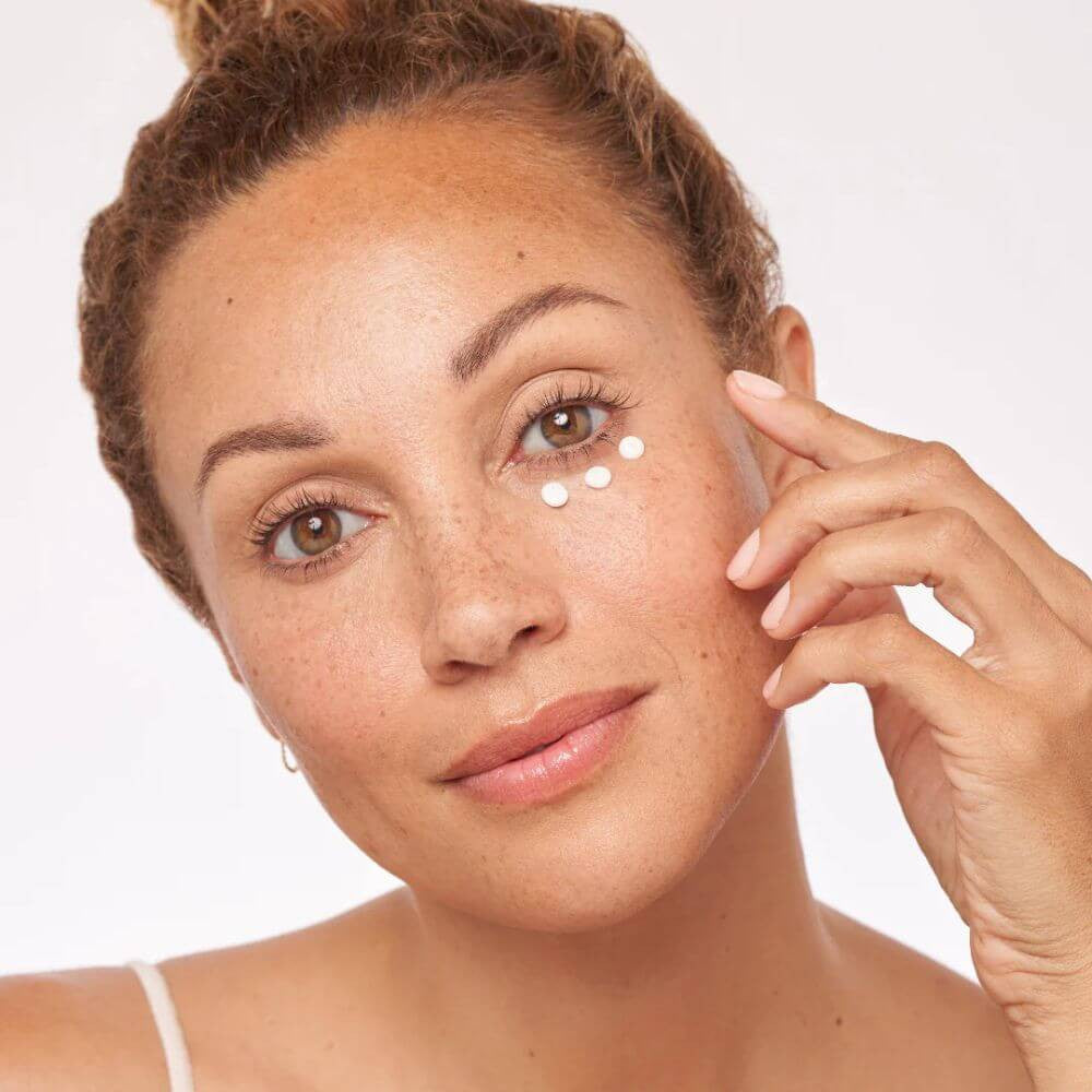 ALASTIN-restorative-eye-treatment-with-trihex-technology-on-skin