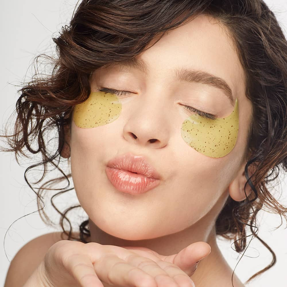 Patchology moodpatch™ Perk Up Eye Gels - SkinElite - lifestyle 1