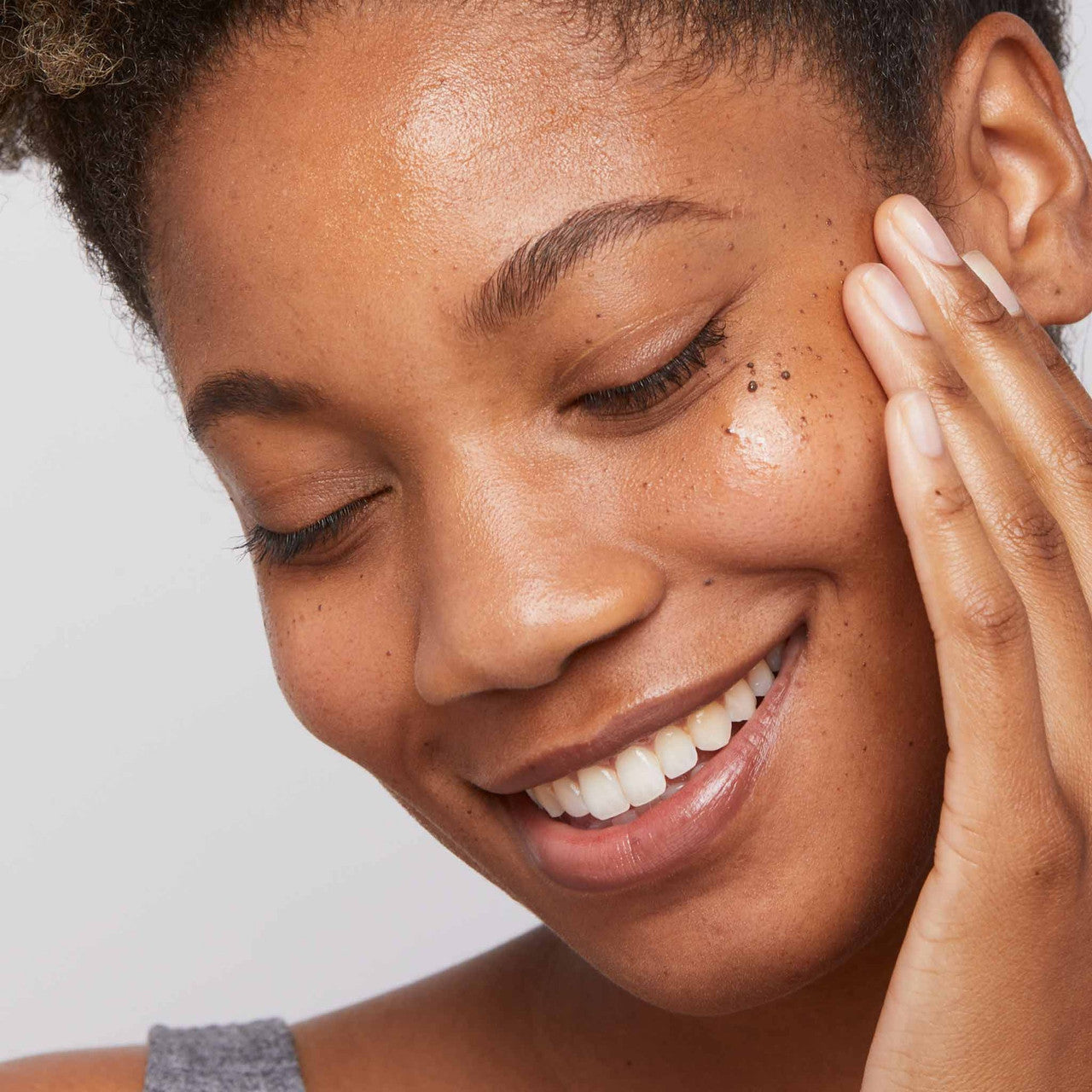 Dermalogica BioLumin-C Serum - SkinElite - lifestyle
