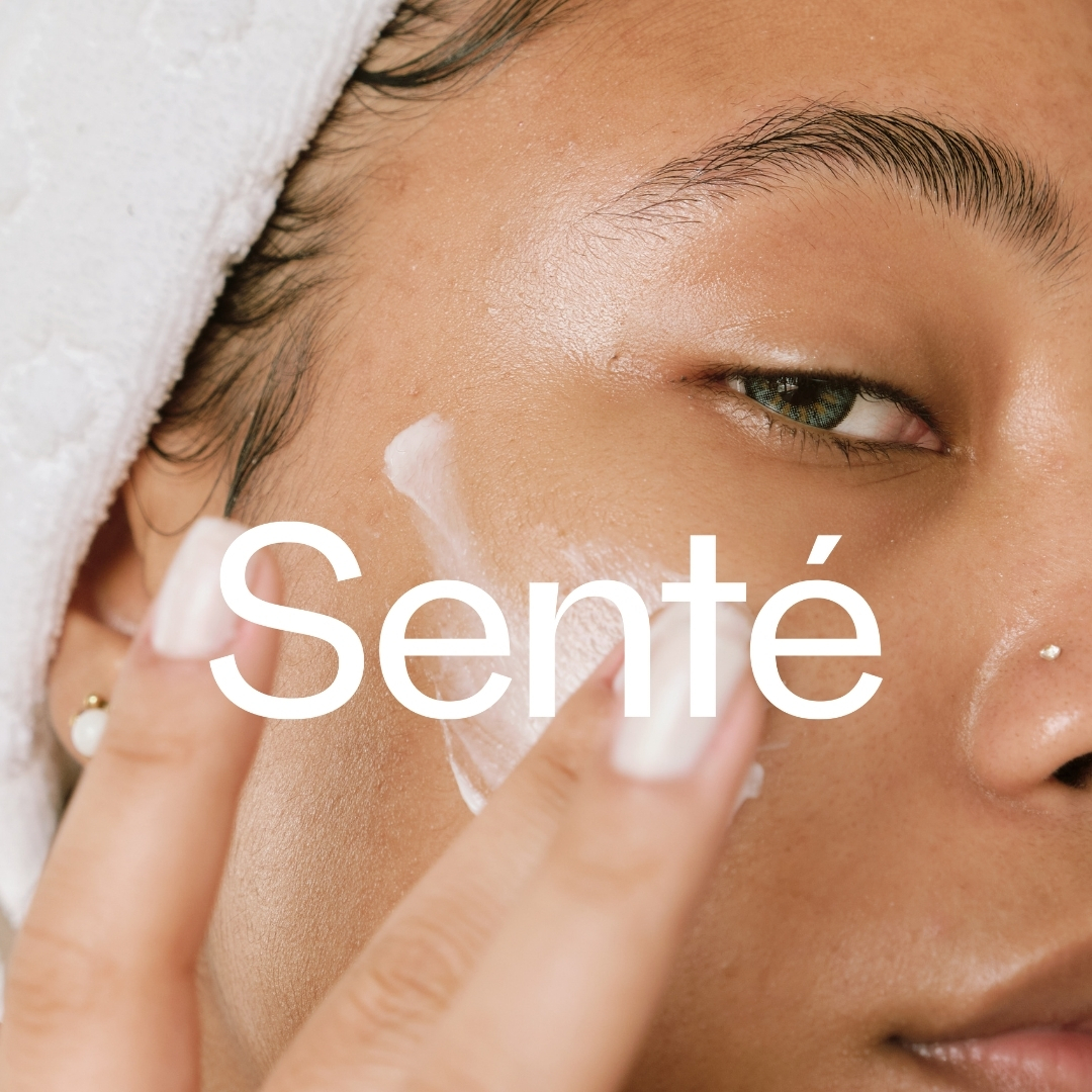 Women wearing sente